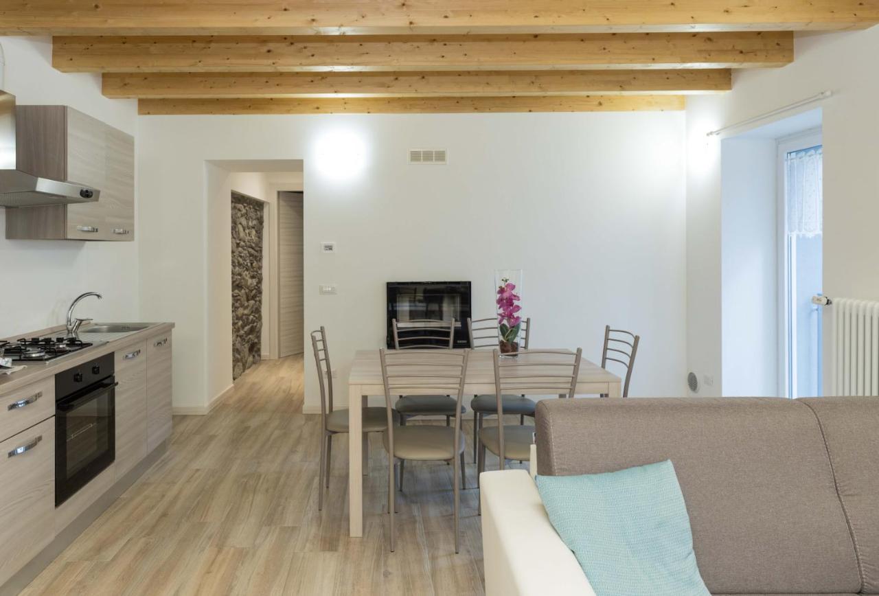 Residenze Lariane Apartment Колико Екстериор снимка