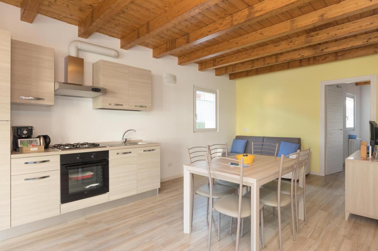 Residenze Lariane Apartment Колико Екстериор снимка