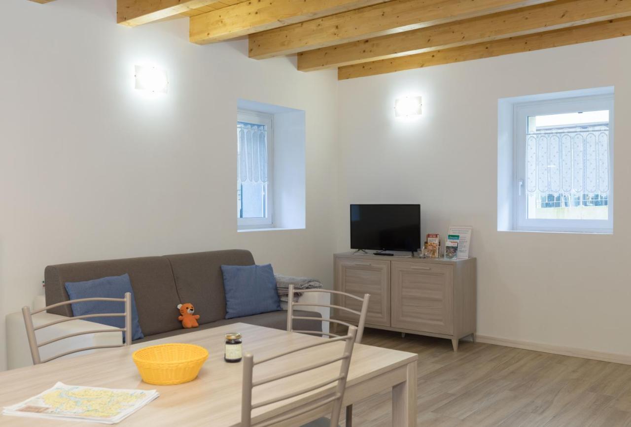 Residenze Lariane Apartment Колико Екстериор снимка