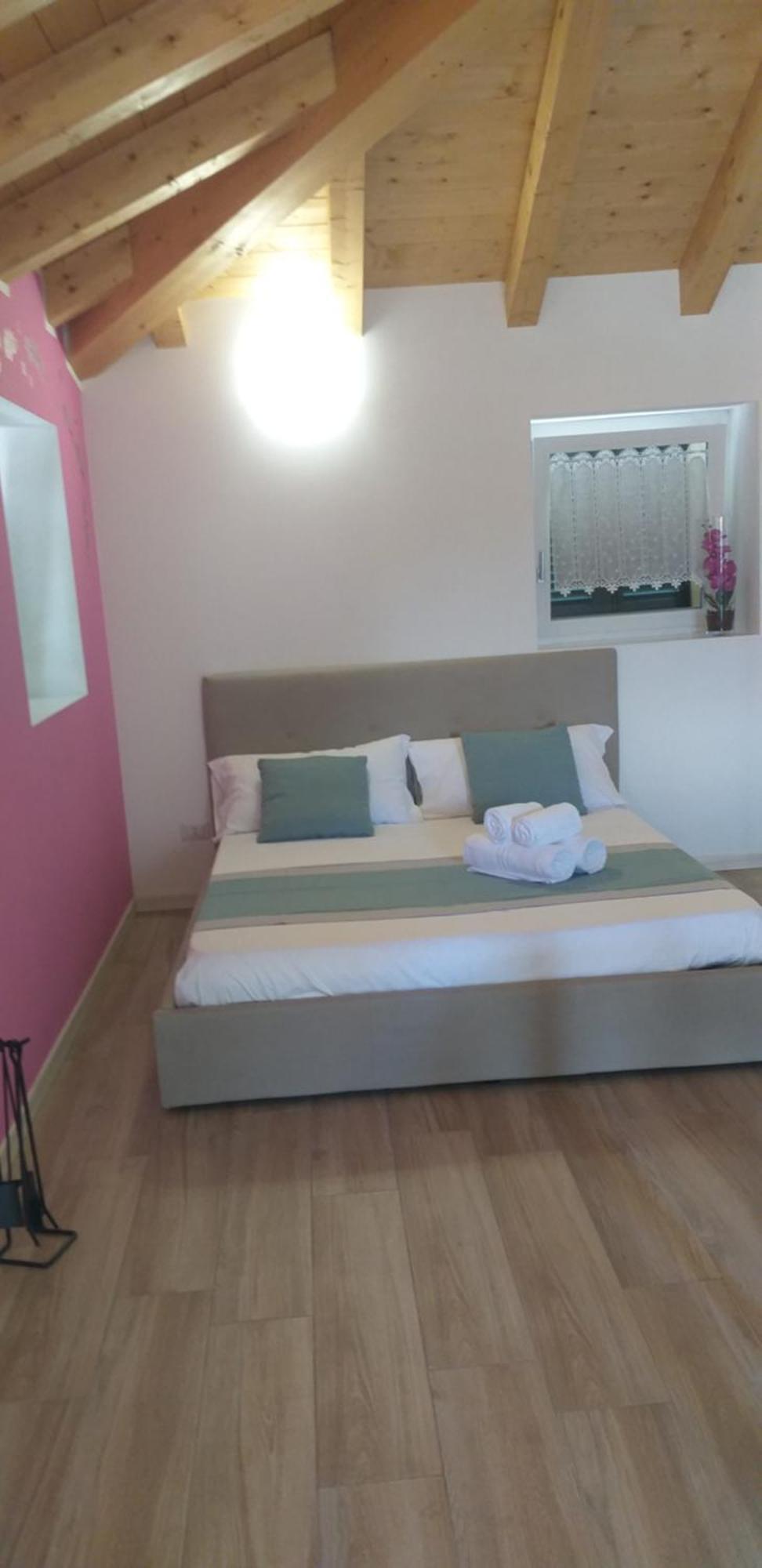 Residenze Lariane Apartment Колико Стая снимка